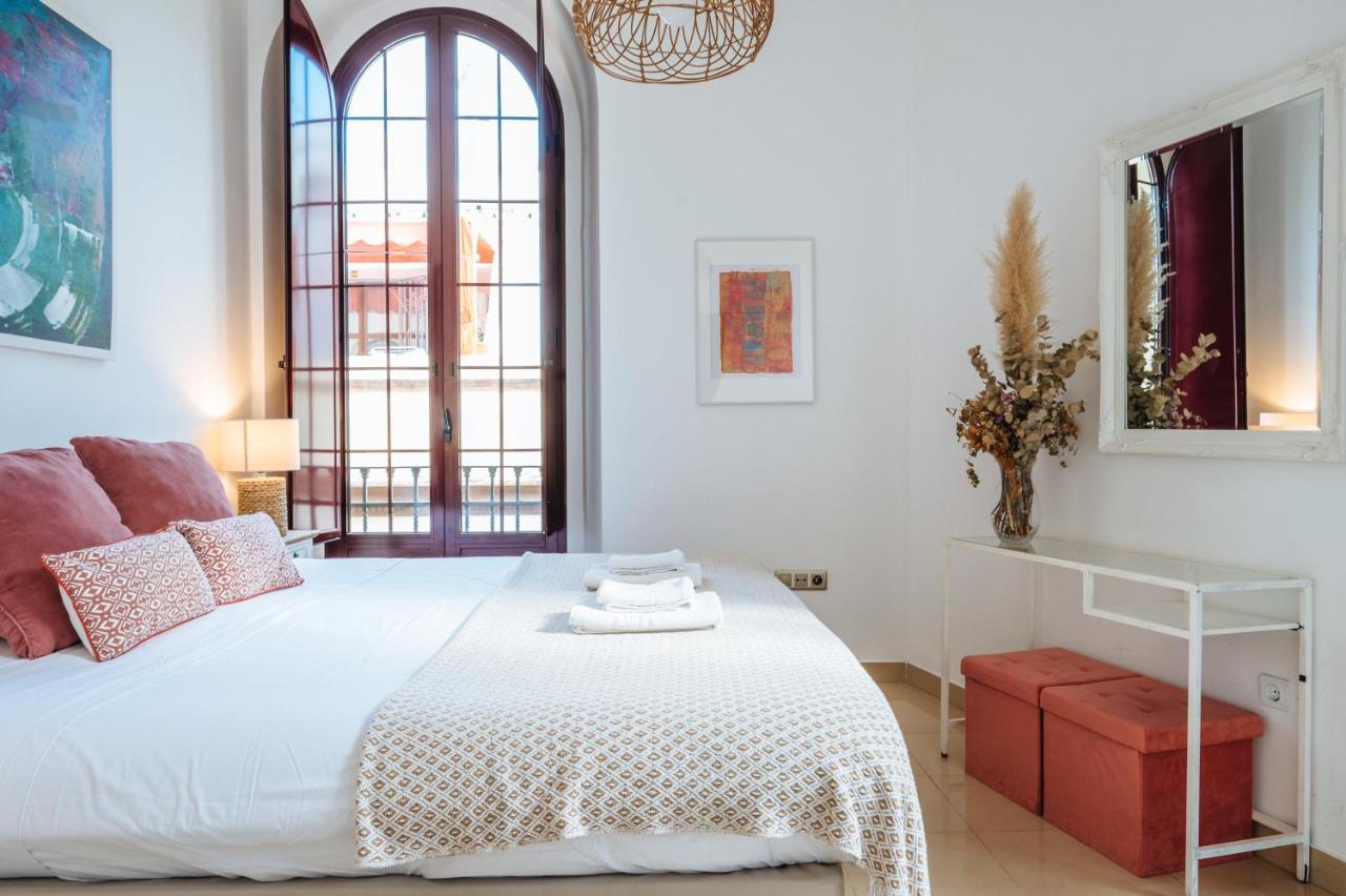 Homeyseville-Amazing Penthouse Giralda Views 8 Pax, Parking Optional Exterior foto
